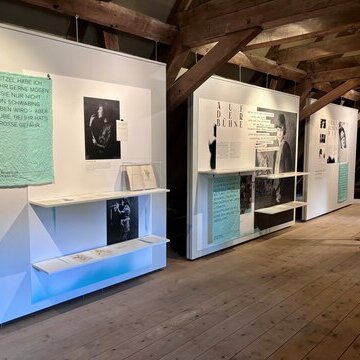 Frei leben! Sonderausstellung im Schloss vor Husum