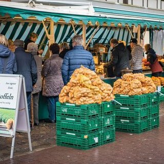 farmers-local-market-gf41b907fe_1920